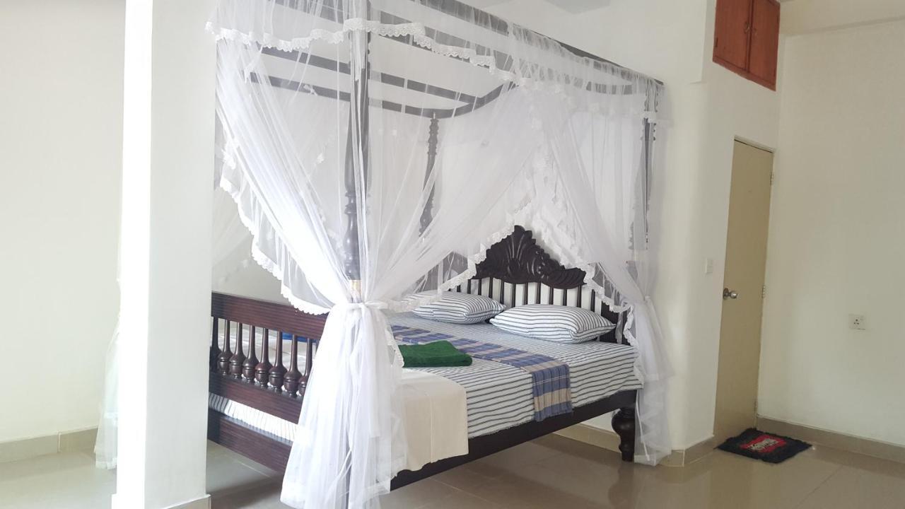 Samudra Guest House Mirissa Exterior foto
